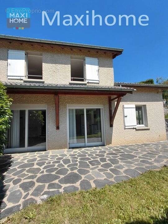 Maison à vendre, 140m², Saint-Julien-Chapteuil