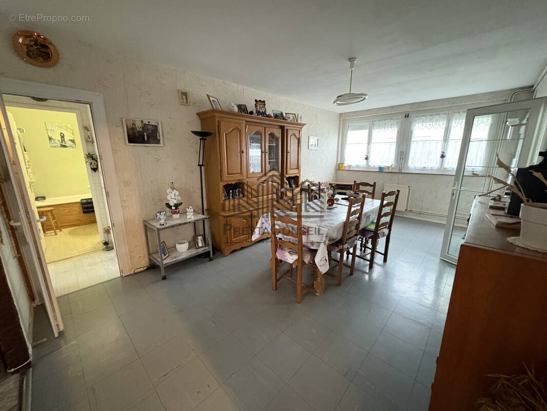 Appartement à vendre, 60m², Caudebec-lès-Elbeuf