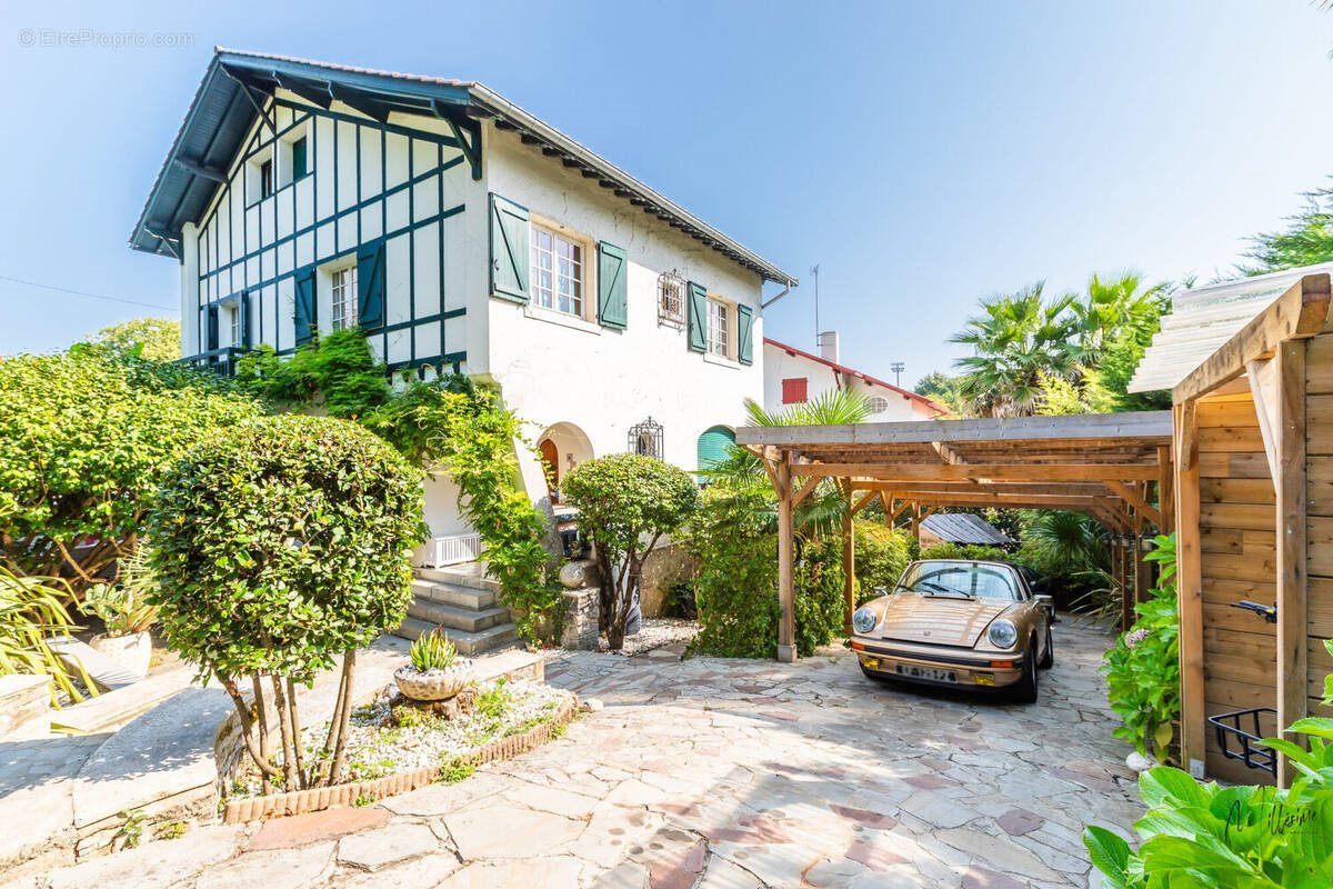 Maison à vendre, 300m², Biarritz
