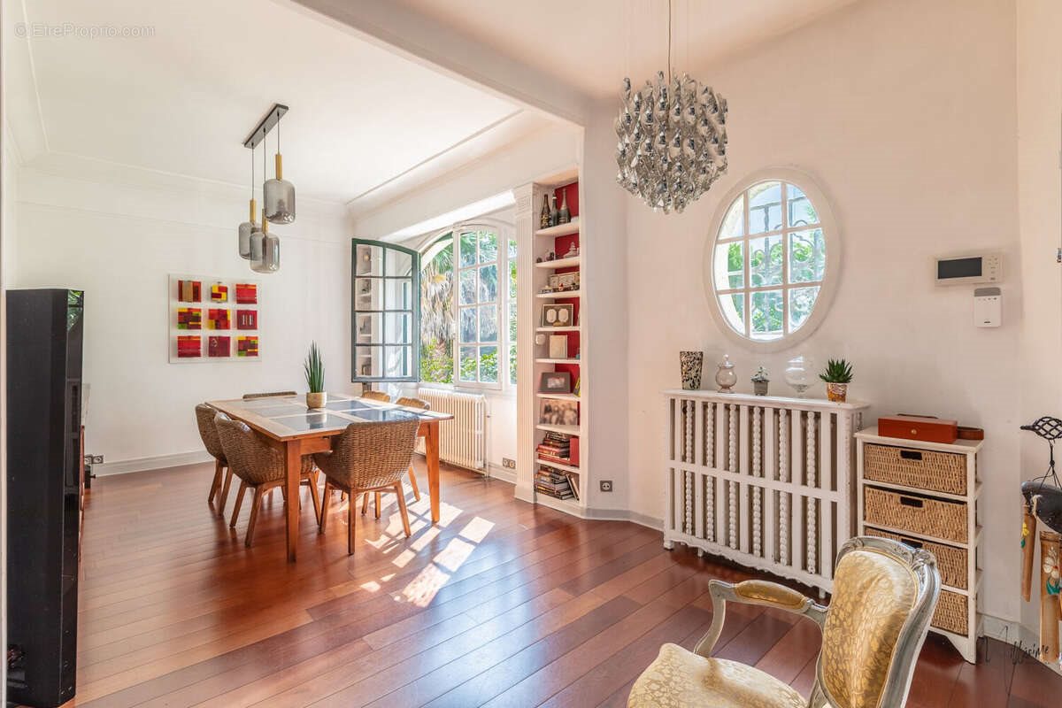 Maison à vendre, 300m², Biarritz
