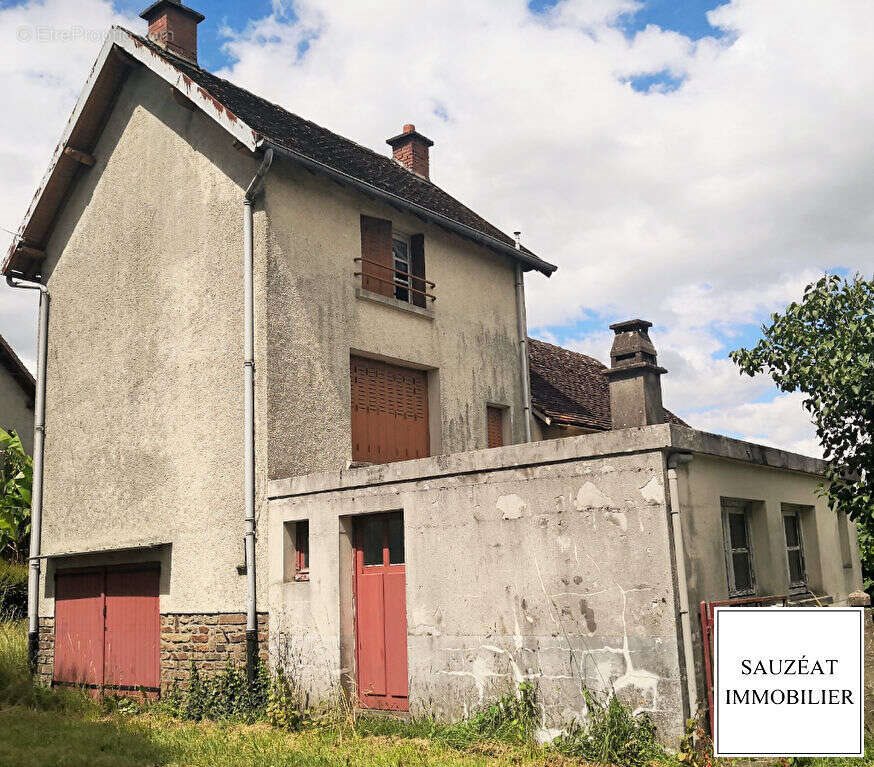 Appartement à vendre, 64m², Saint-Yrieix-la-Perche