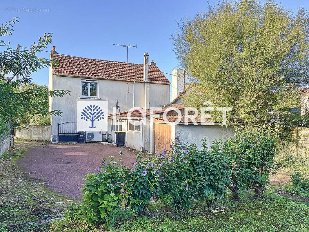 Maison à vendre, 109m², Bressuire