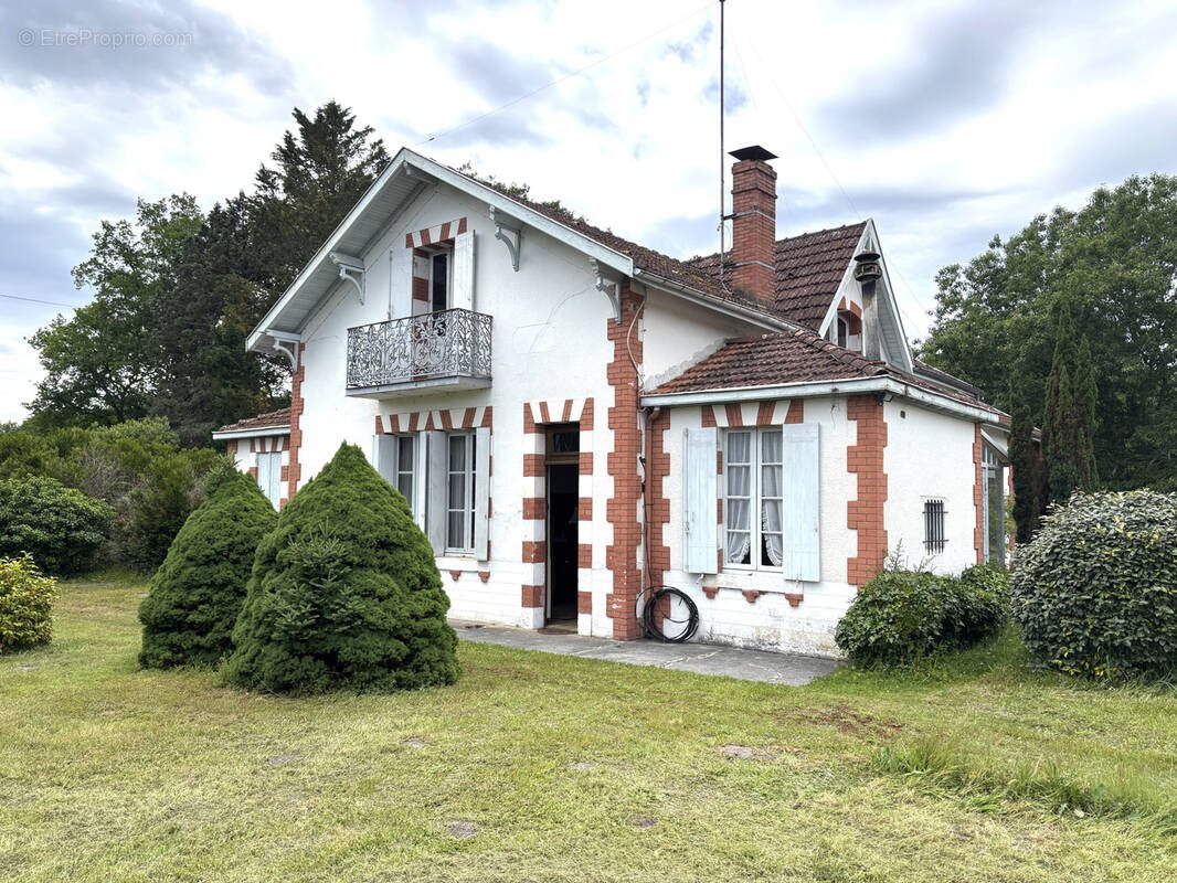 Maison à vendre, 160m², Belin-Béliet