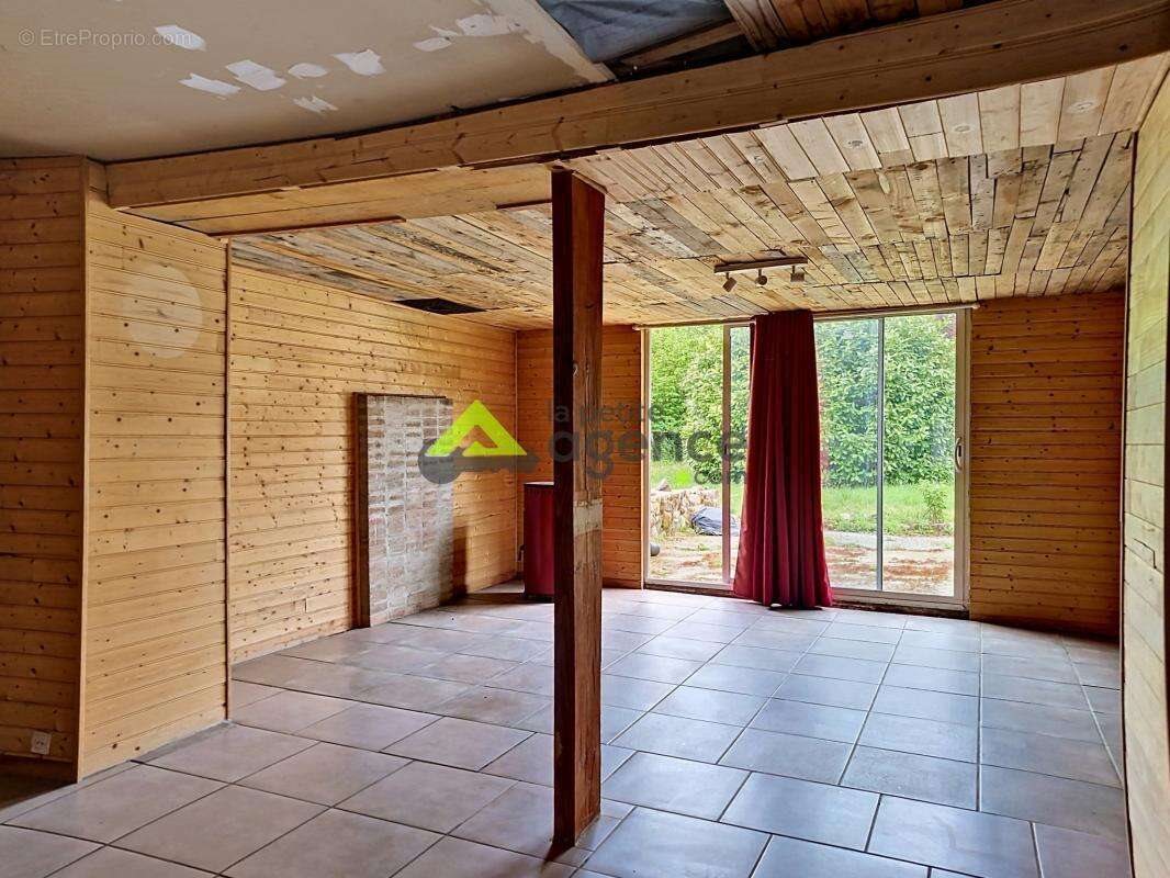Maison à vendre, 95m², Lavaveix-les-Mines