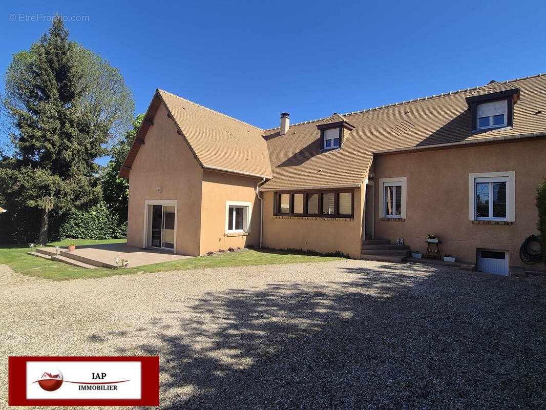 Maison à vendre, 200m², Orgerus