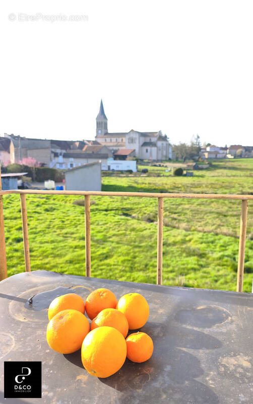 Maison à vendre, 70m², Charolles