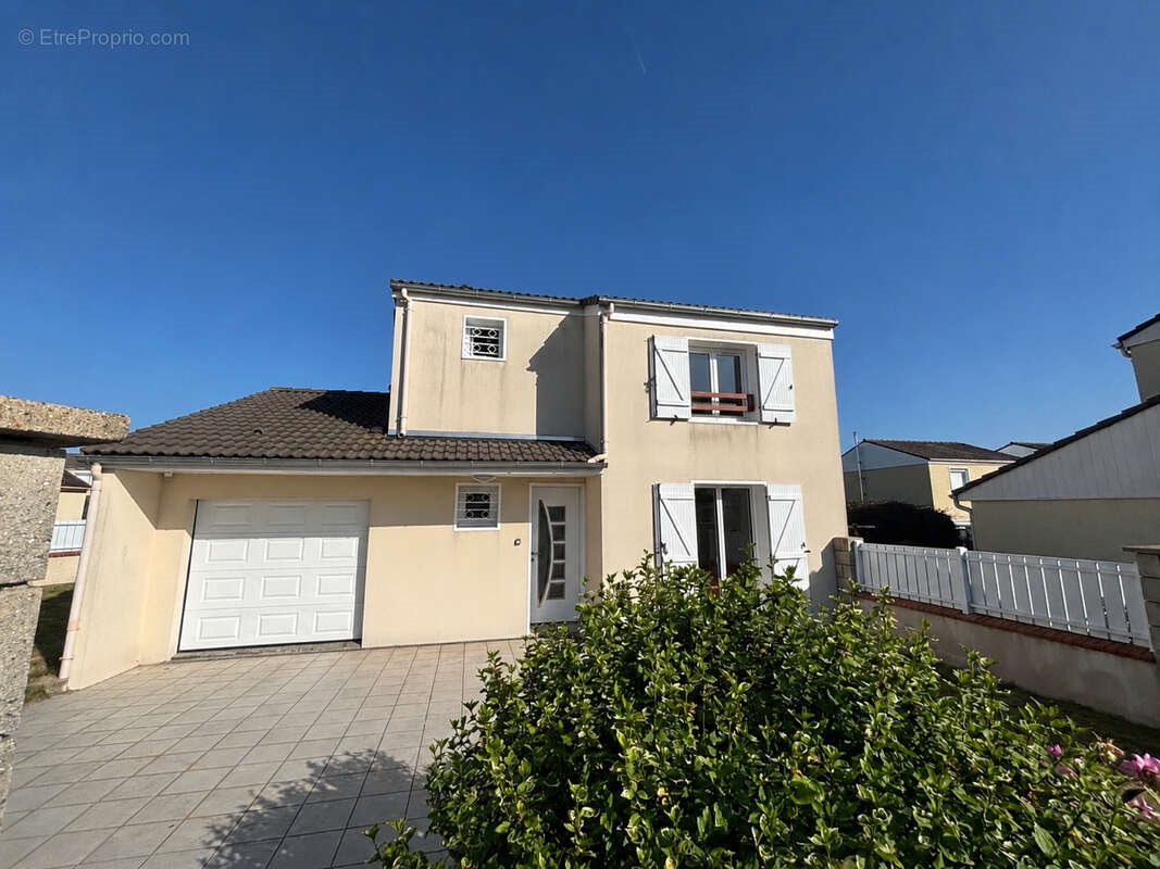 Maison à vendre, 86m², Montivilliers