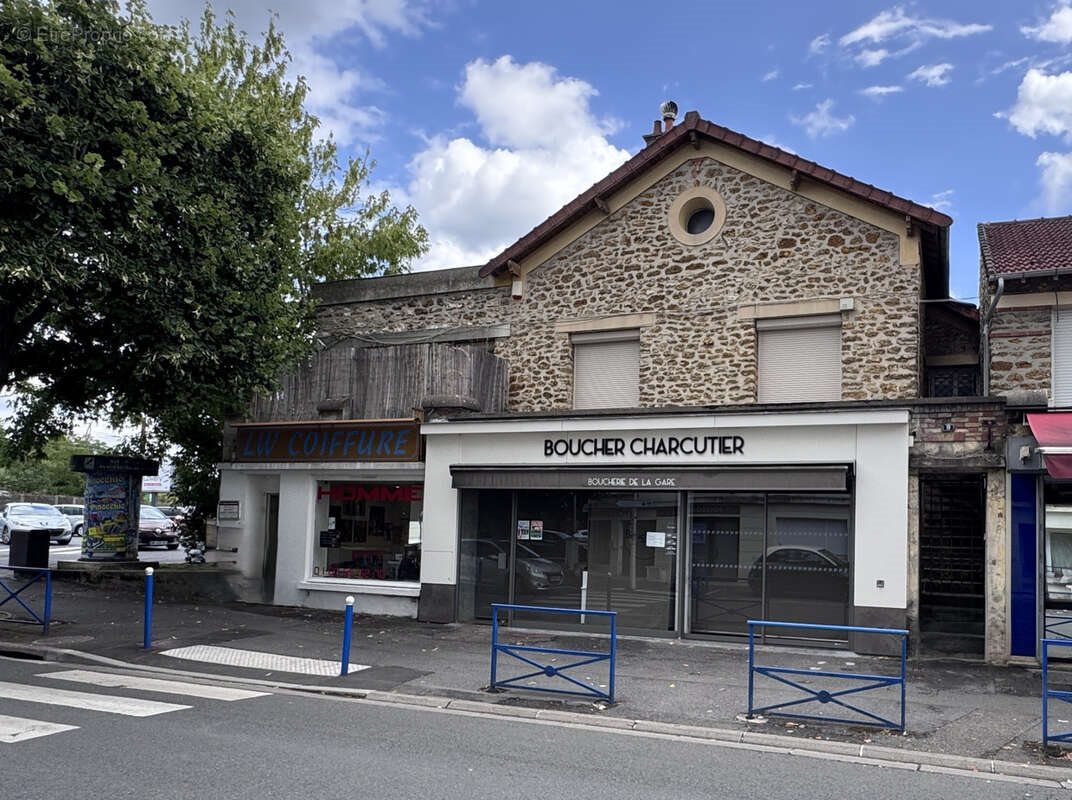 Appartement à vendre, 254m², Saint-Fargeau-Ponthierry