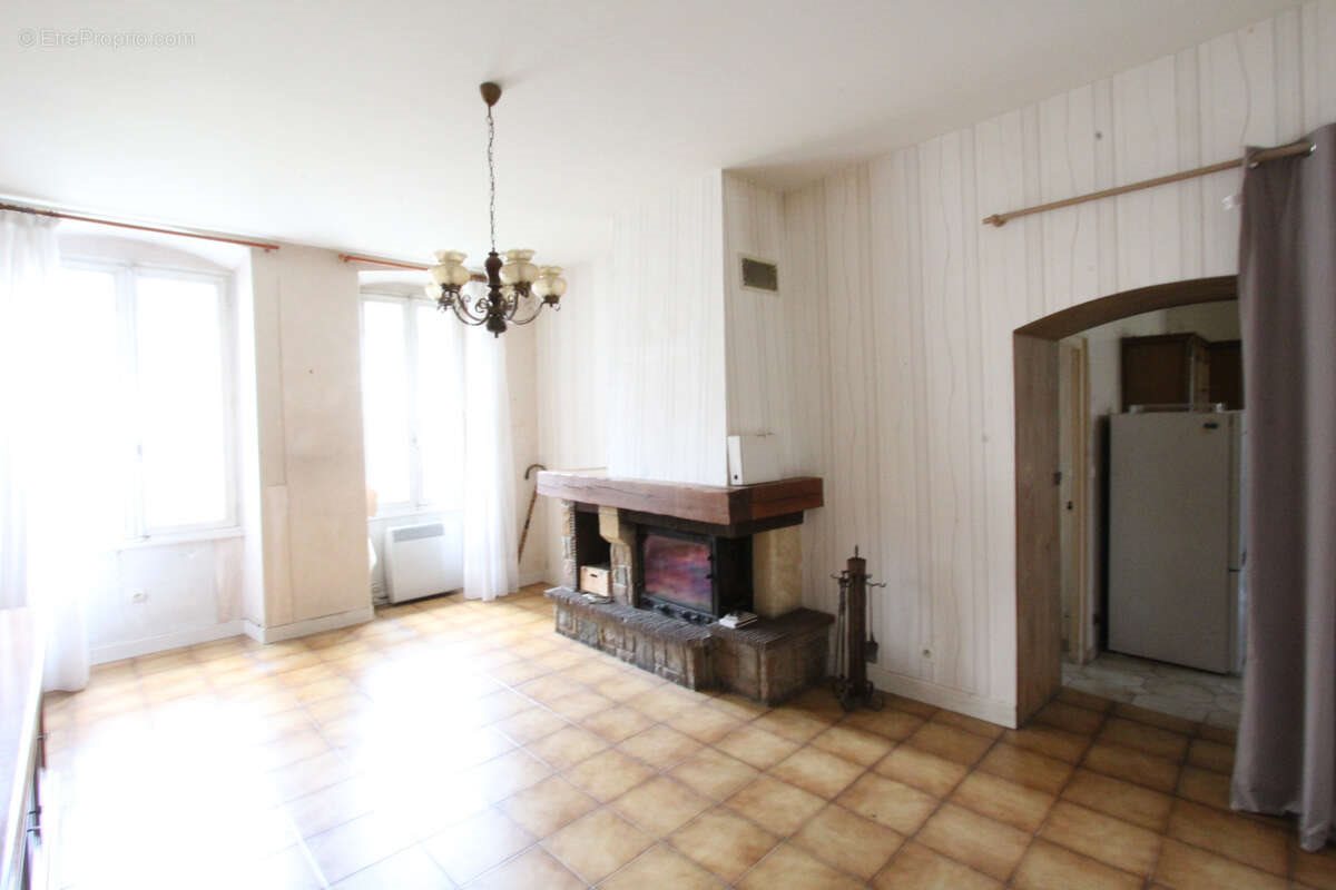 Maison à vendre, 131m², Mesves-sur-Loire