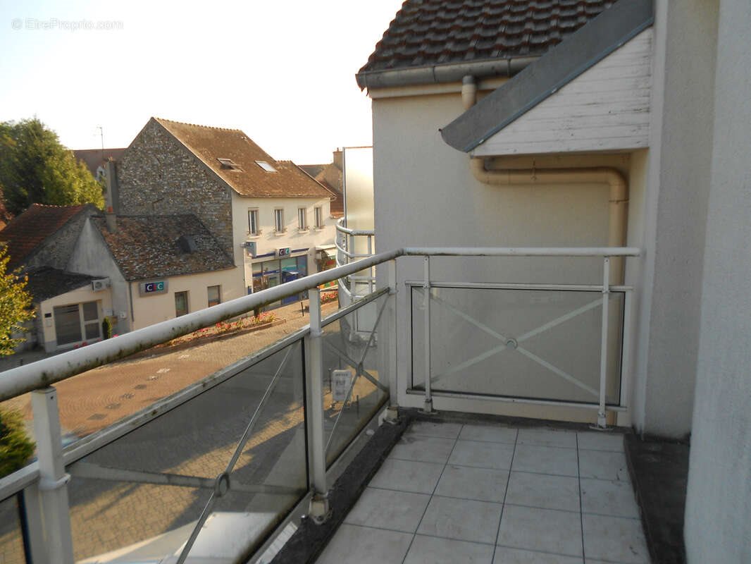 Appartement à vendre, 42m², Vaux-le-Pénil