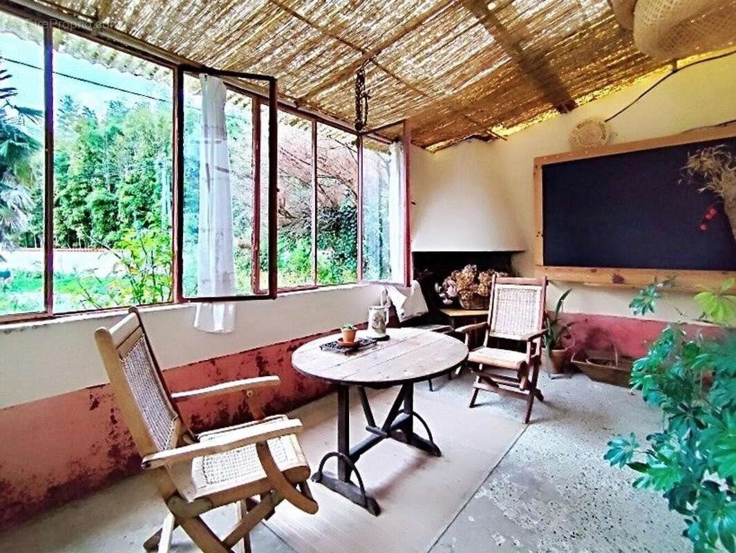 Maison à vendre, 177m², Saint-Nicolas-de-la-Grave