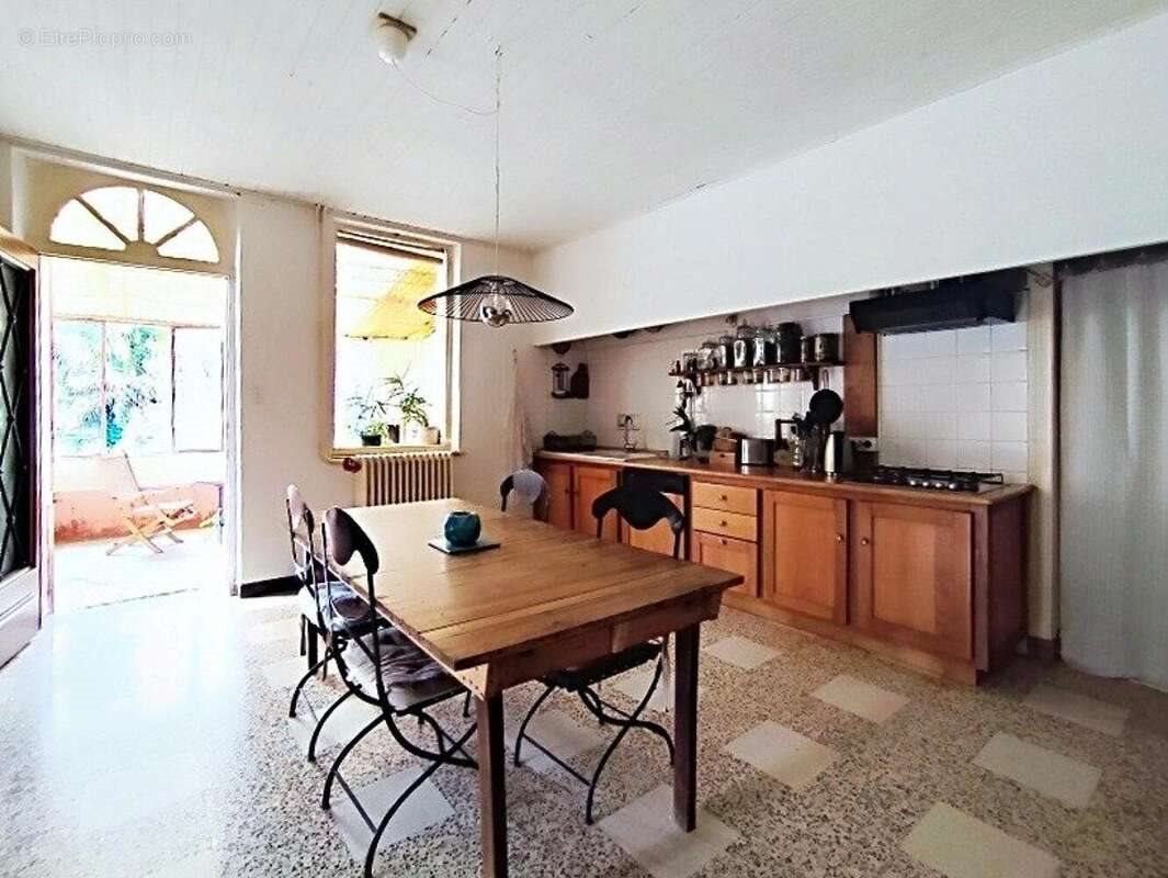 Maison à vendre, 177m², Saint-Nicolas-de-la-Grave