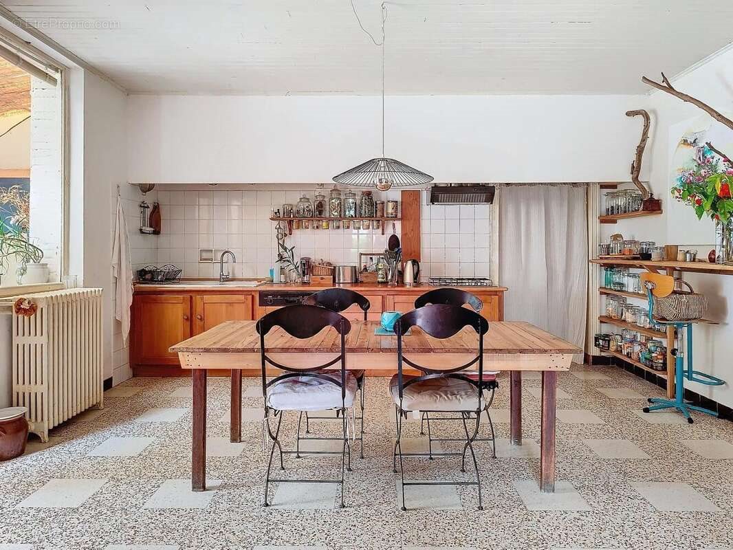 Maison à vendre, 177m², Saint-Nicolas-de-la-Grave