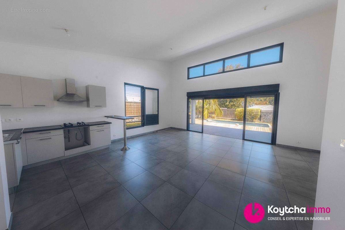Maison à vendre, 98m², Saint-Pierre