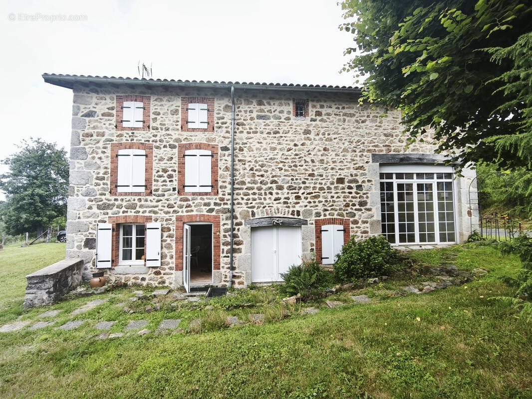 Maison à vendre, 146m², Marat