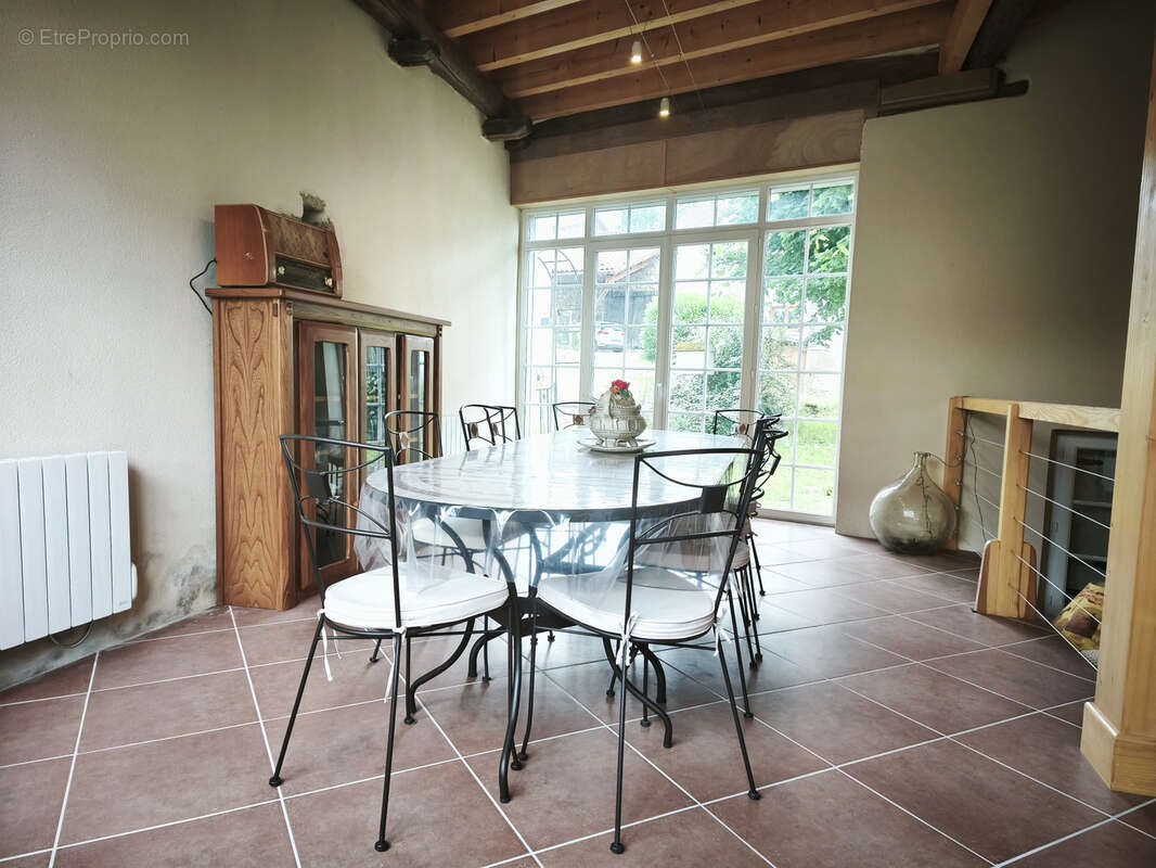 Maison à vendre, 146m², Marat