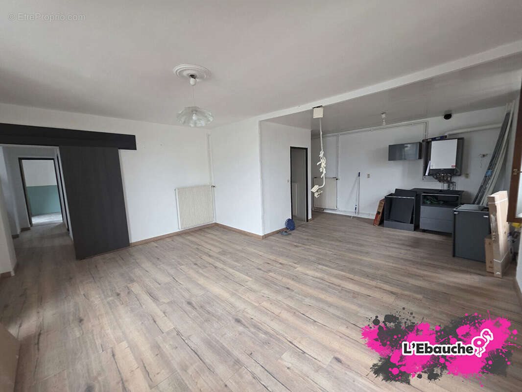 Appartement à vendre, 78m², Luxeuil-les-Bains