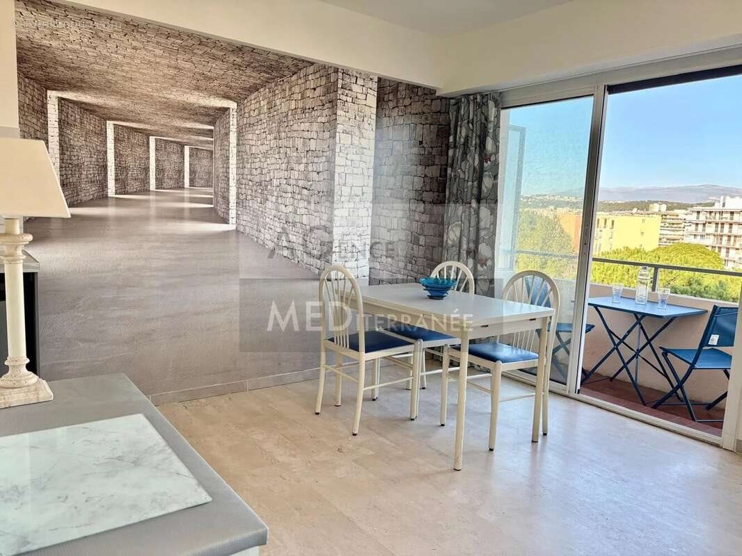 Appartement à vendre, 25m², Antibes