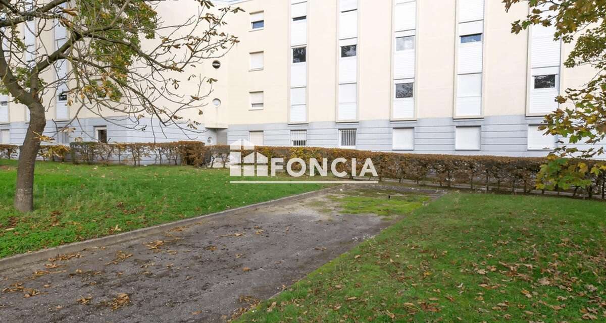 Appartement à vendre, 18m², Cergy