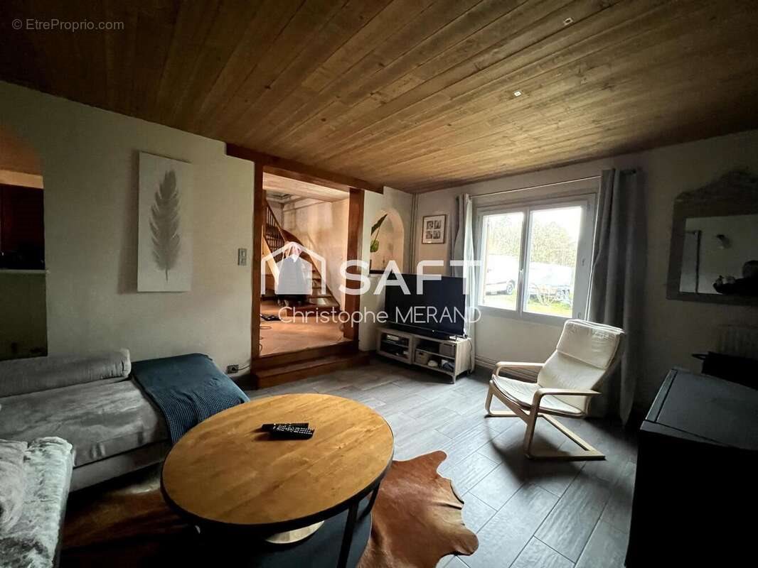 Maison à vendre, 176m², Les Ormes