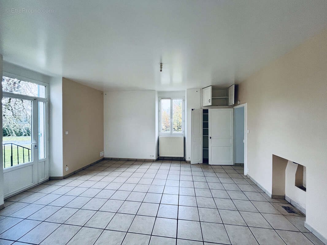 Maison à vendre, 132m², Coursac