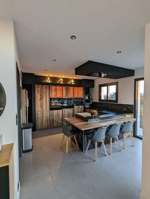 Maison à vendre, 258m², Pau