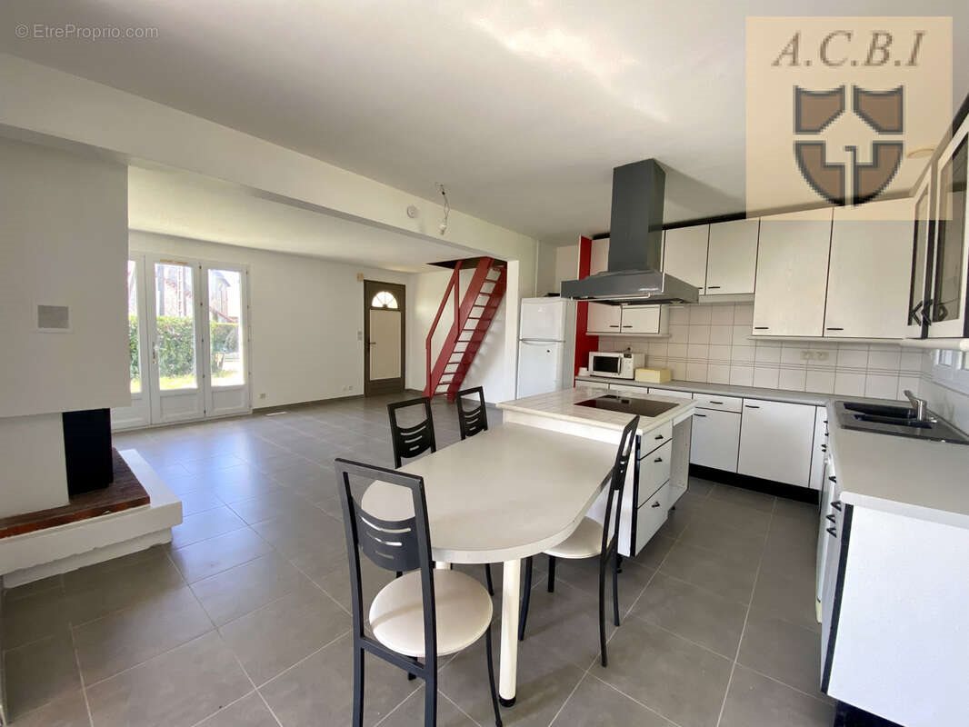 Maison à vendre, 165m², Vendôme