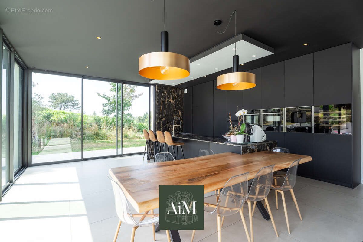 Maison à vendre, 350m², Vannes