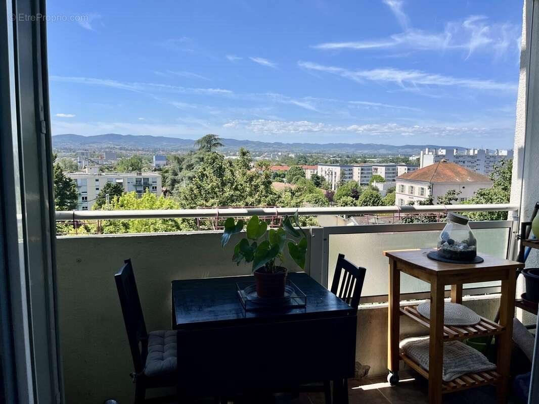 Appartement à vendre, 71m², Jassans-Riottier