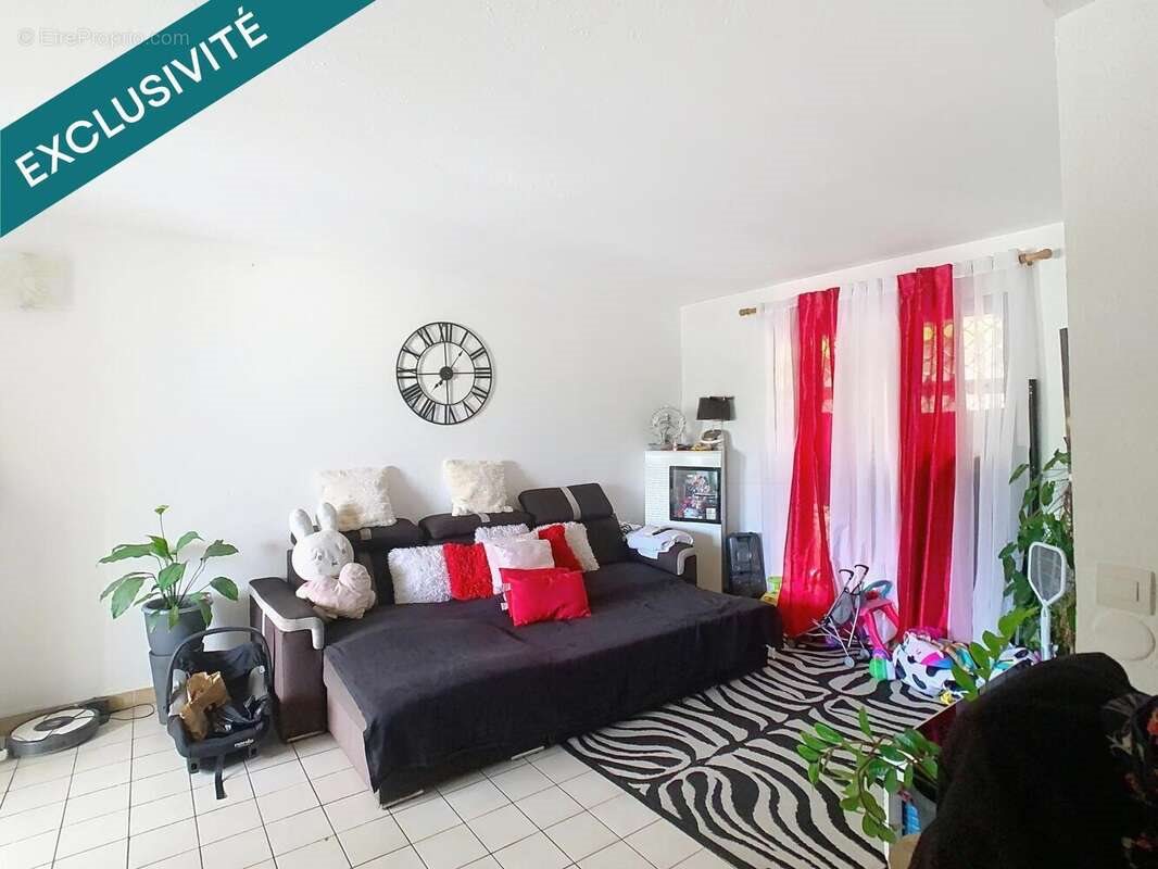 Appartement à vendre, 73m², Fort-de-France