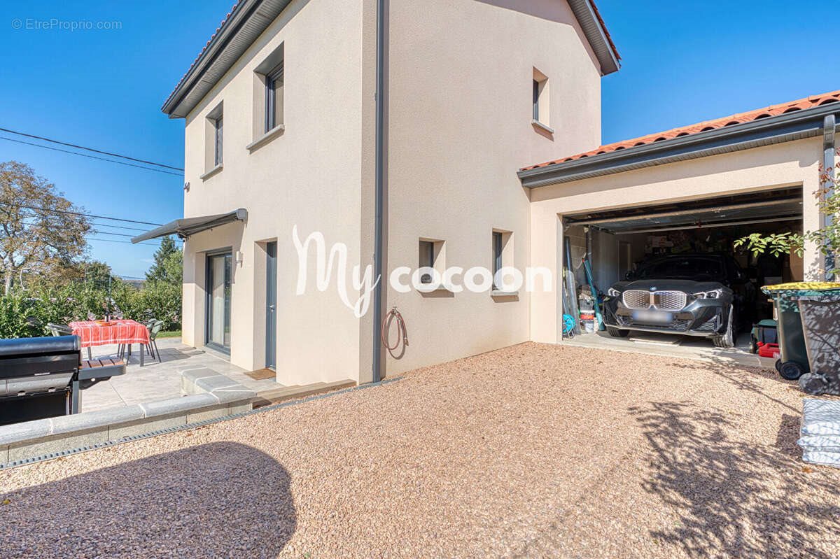 Maison à vendre, 115m², Albigny-sur-Saône