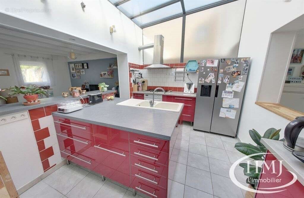 Maison à vendre, 103m², Lisses