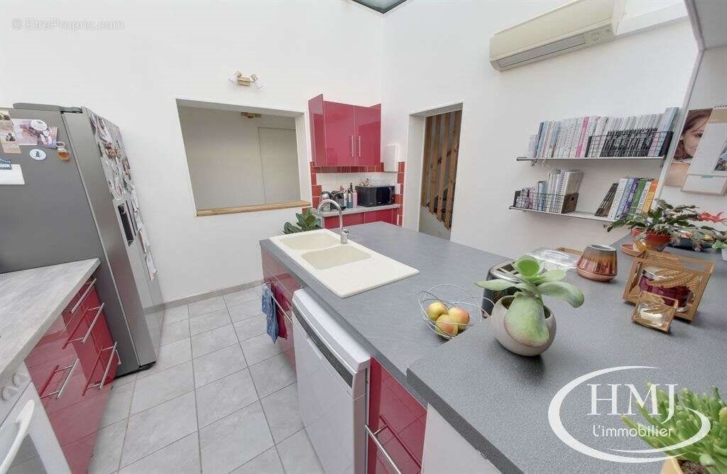 Maison à vendre, 103m², Lisses