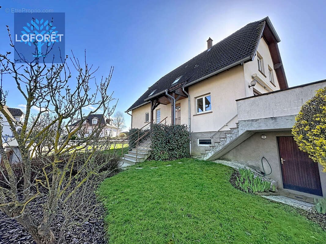 Maison à vendre, 178m², Olwisheim