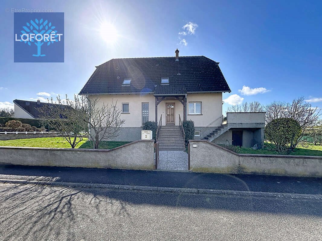 Maison à vendre, 178m², Olwisheim