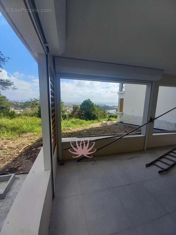 Appartement à vendre, 66m², Fort-de-France