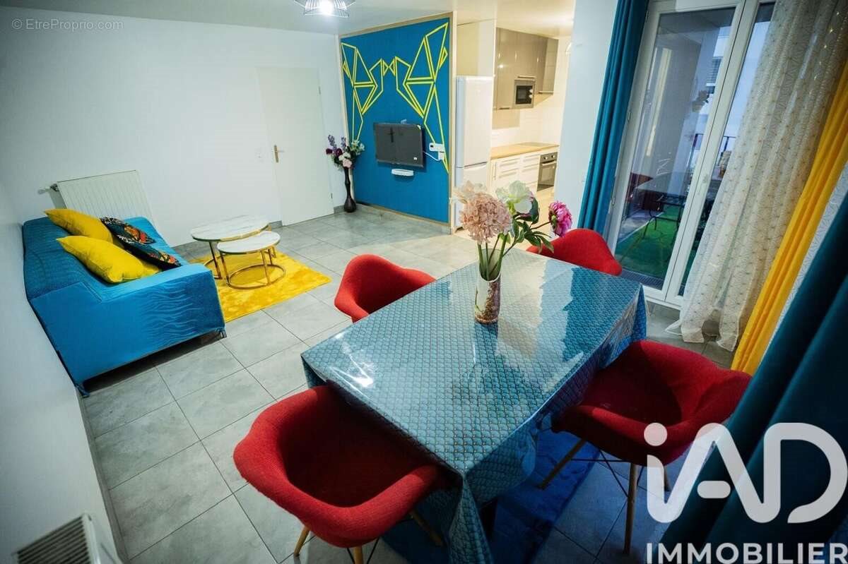 Appartement à vendre, 78m², Cergy
