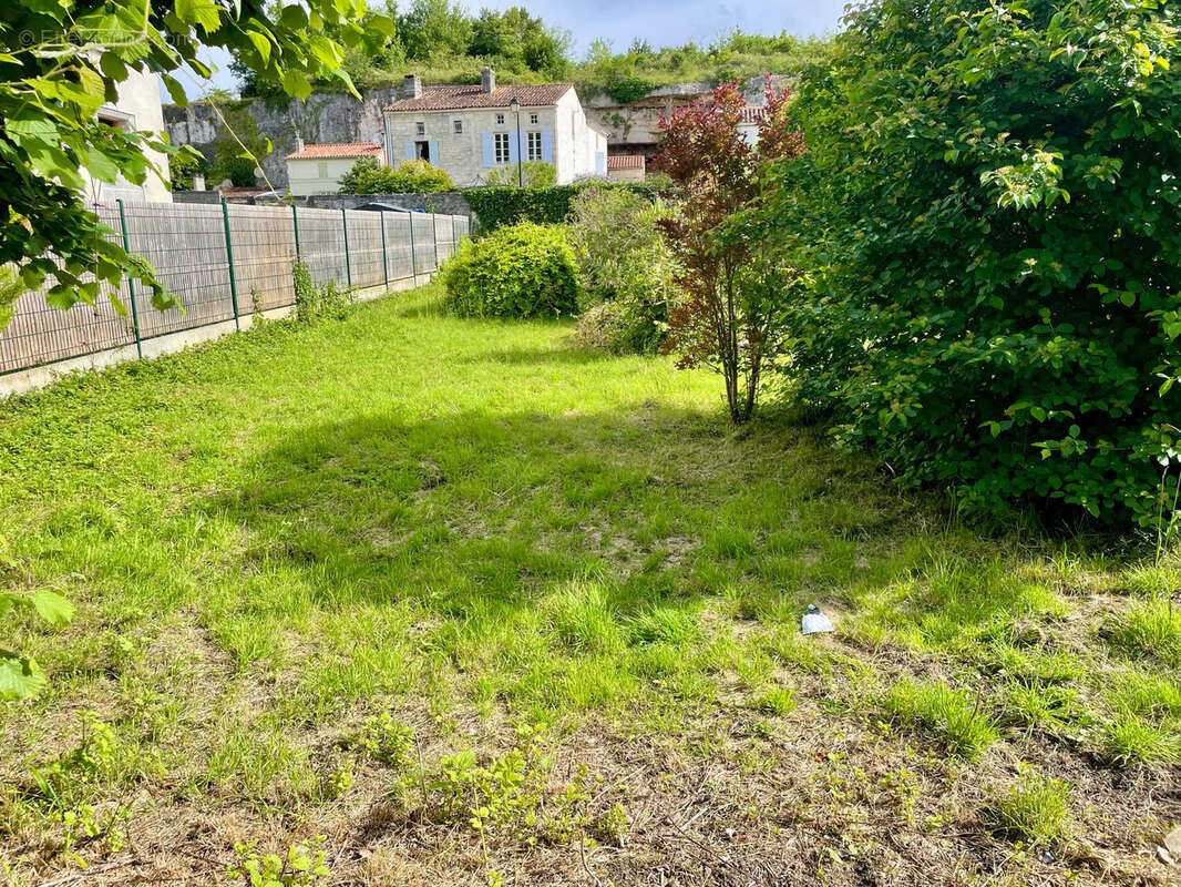 Maison à vendre, 103m², Saint-Savinien