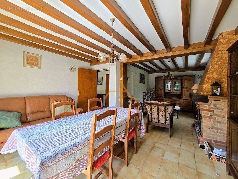 Maison à vendre, 135m², La Bégude-de-Mazenc