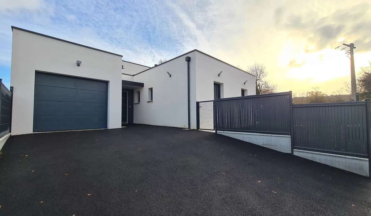Maison à vendre, 125m², Locminé