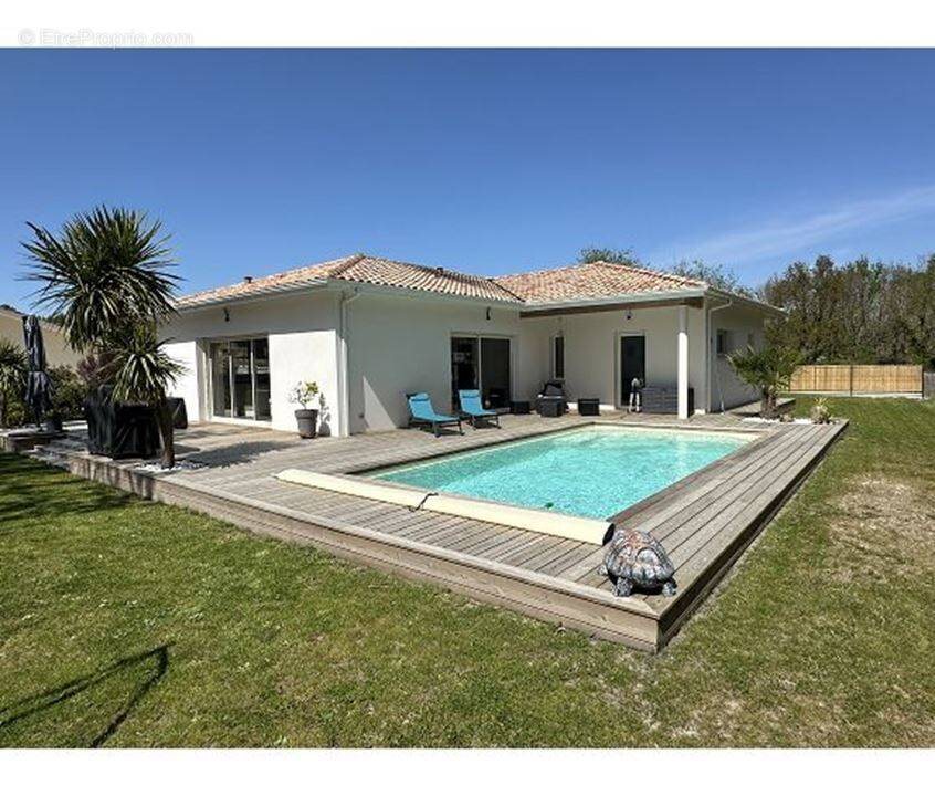 Maison à vendre, 130m², Grayan-et-l'Hôpital