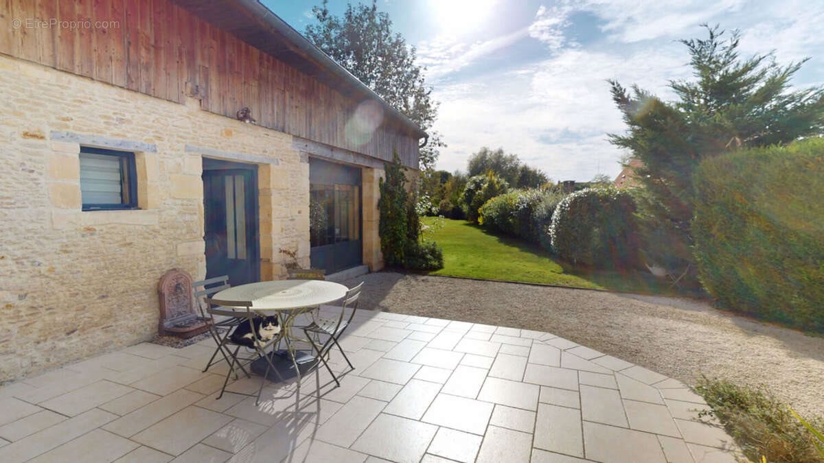 Maison à vendre, 257m², Argences