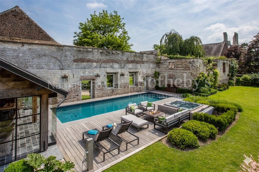 Maison à vendre, 533m², Arras