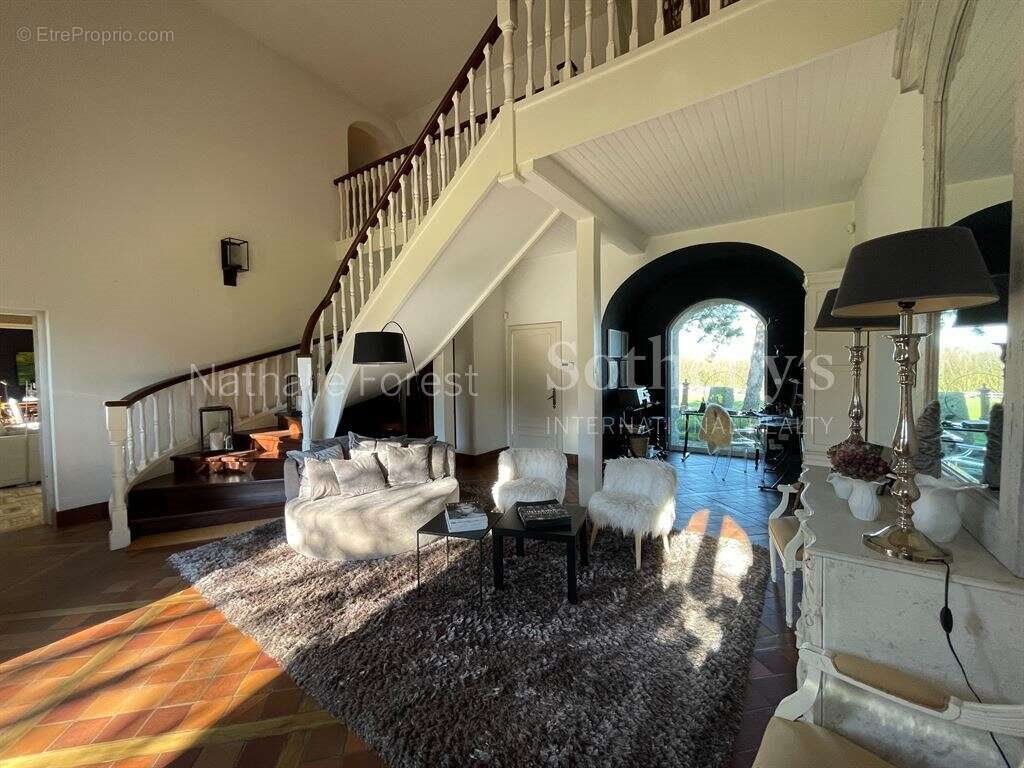 Maison à vendre, 533m², Arras