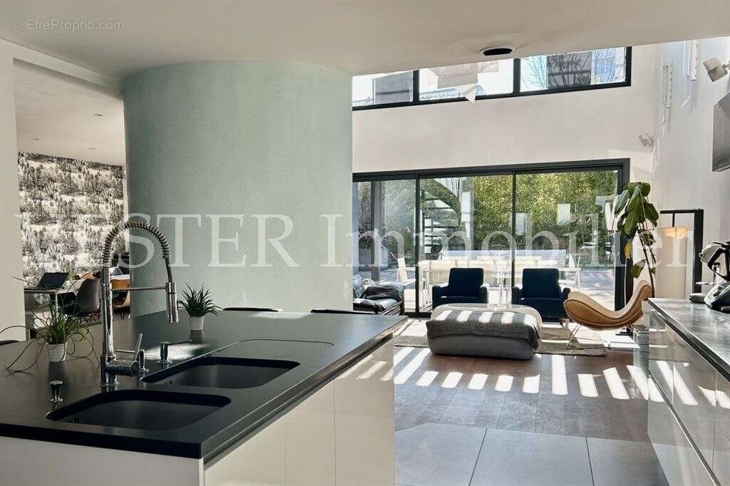 Maison à vendre, 270m², Bordeaux