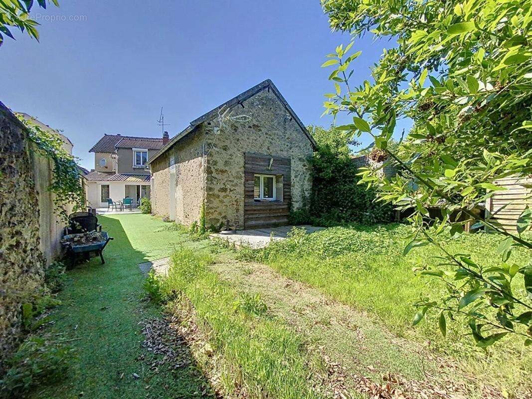 Maison à vendre, 184m², Montigny-le-Bretonneux