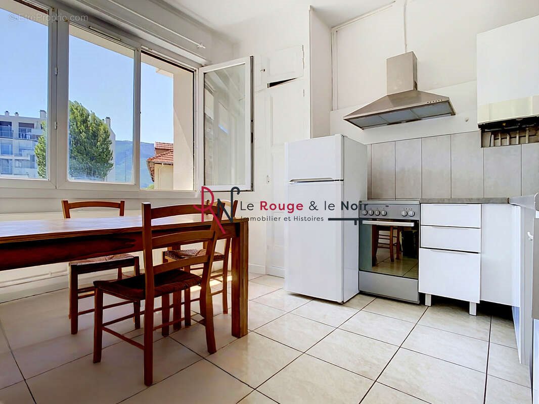 Appartement à vendre, 65m², Grenoble