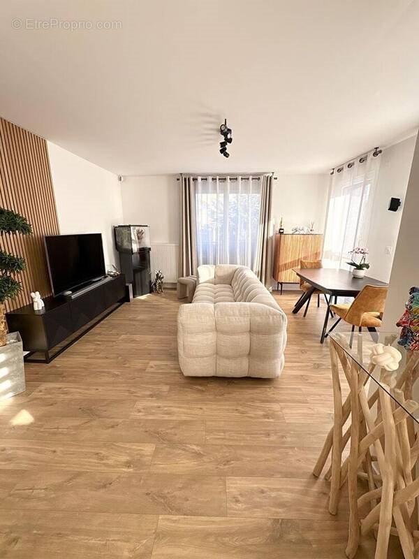 Appartement à vendre, 67m², Nanterre