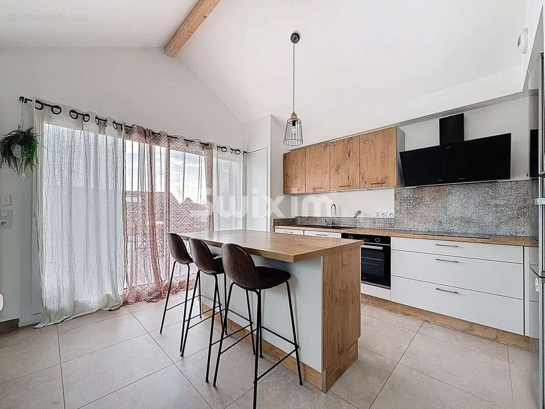 Appartement à vendre, 98m², Douvaine