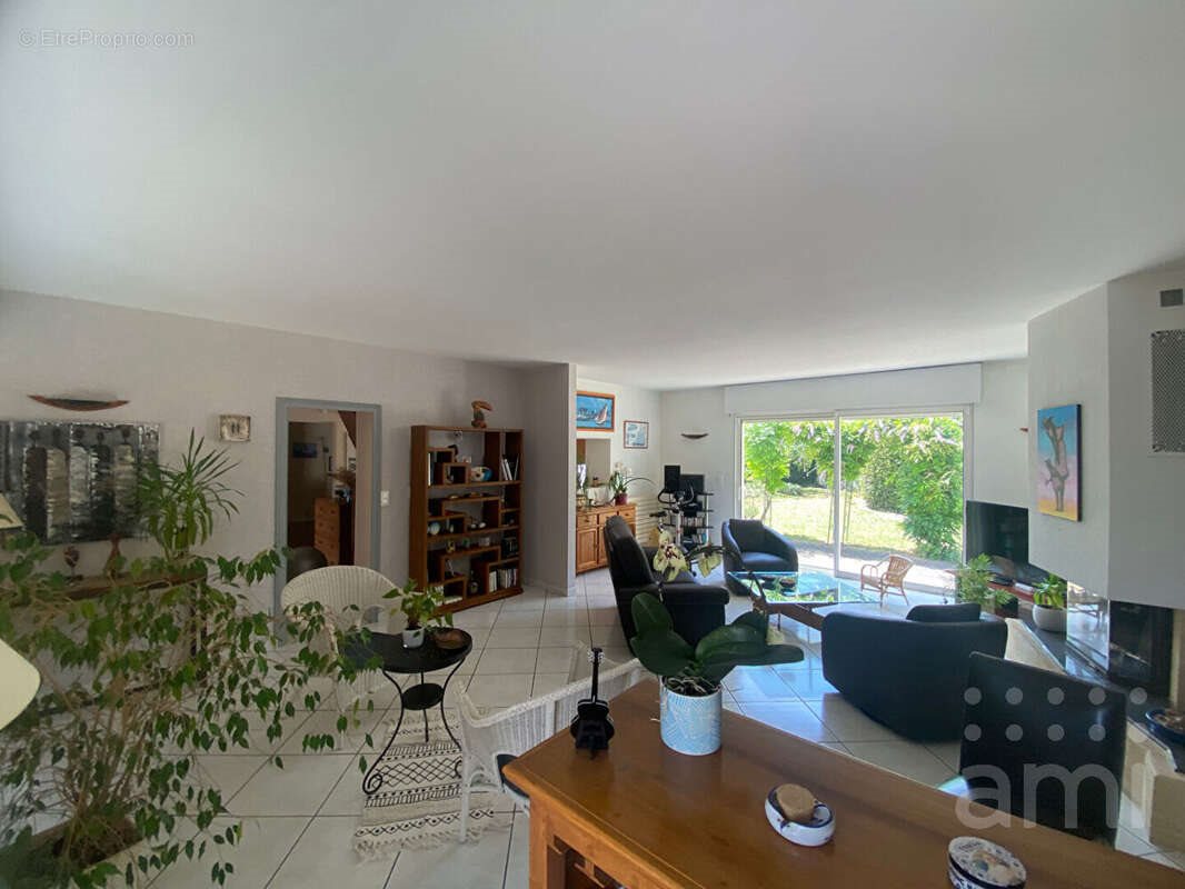 Maison à vendre, 141m², Niort